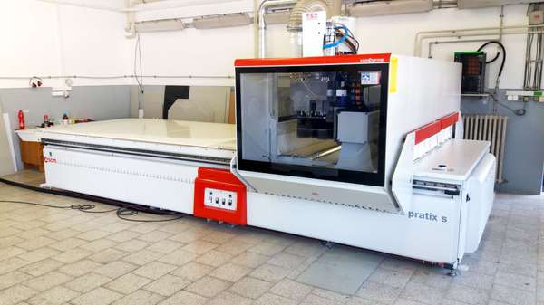 CNC obráběcí centrum PRATIX S - SCM